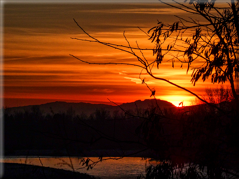 foto Tramonto sul fiume Brenta